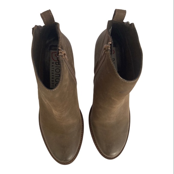 Blondo Nivada Leather Waterproof Ankle Bootie 9.5 Taupe Olive - Picture 4 of 8